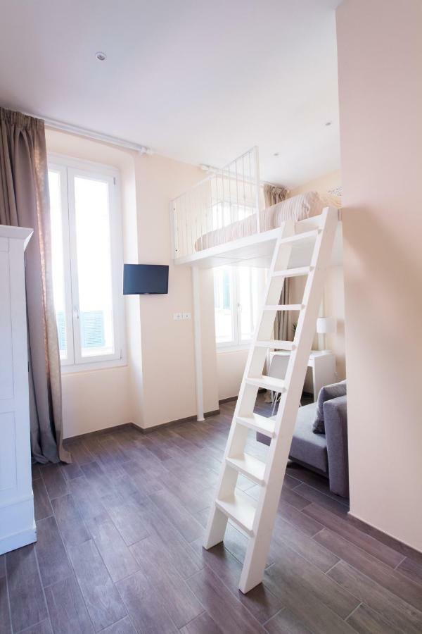 Emily Rooms Sanremo Eksteriør bilde